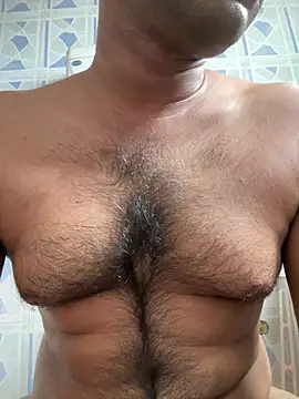 Rocky___01 Adlı Modelin Web Kamerası Şovu