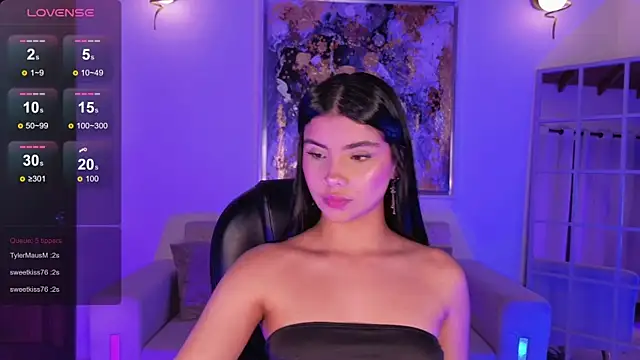 MiaLaurence's Live XXX Chat