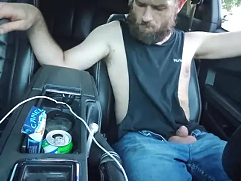 Spunwhiteboy1992's Live XXX Chat