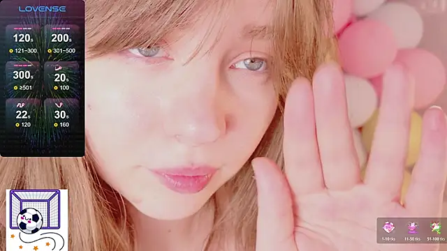 Lunar_Bunny élő XXX-chatje