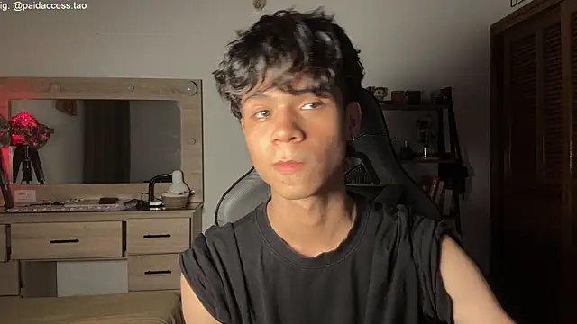 OopsAgain_のライブXXXチャット