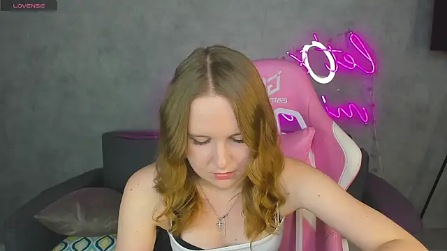 Emmaa_Kimm live XXX chat
