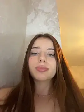 Immy_Megan Chat XXX in diretta