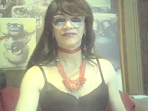 TheBlackWtch Show in webcam