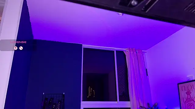 แชท XXX สดของ Skadii_