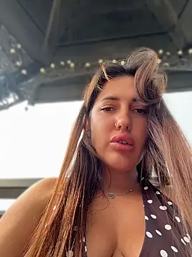 دردشة AleksandraRich الجنسية المباشرة