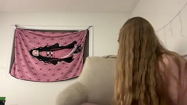 Pattyworld69 élő XXX-chatje