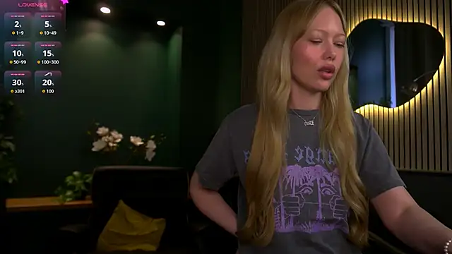_Mila_Luna_ – Naživo XXX chat
