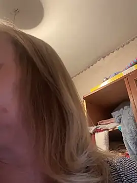XXX chat uživo modela Irina2909@xh