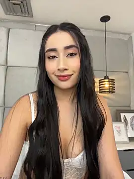 IvonneOwenのライブXXXチャット
