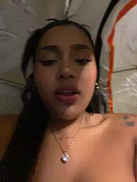 Mariangel_11's Live XXX Chat