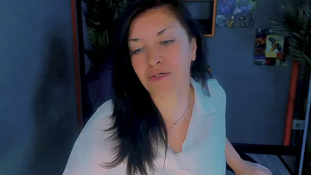 Chat +18 de AnaMills ao vivo