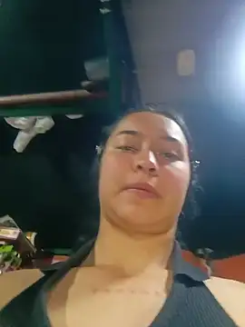Sol_Scarleett Adlı Modelin Canlı XXX Sohbeti