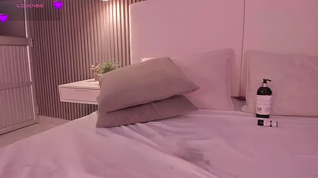 Czat XXX na żywo – annie_clarkson