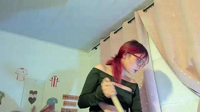 RedMeloddy live XXX chat