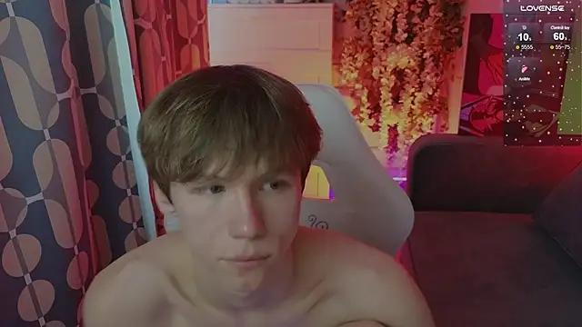 cuMte_boy Live XXX Chat