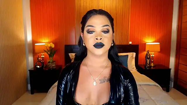 XXX chat uživo modela MarryQueen22