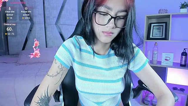 Chat XXX en directo de Nezukoo_1