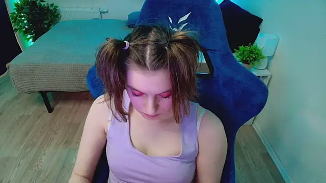 CranberryHot live XXX chat