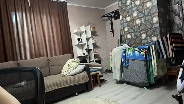 mivique's Live XXX Chat