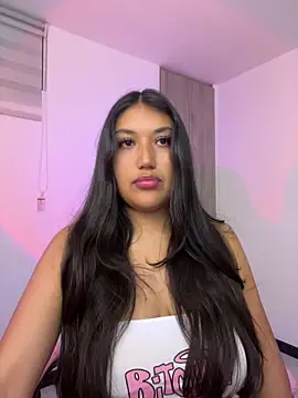SharaRous Chat XXX live