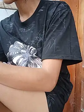 Hoa-tuylip 现场XXX聊天