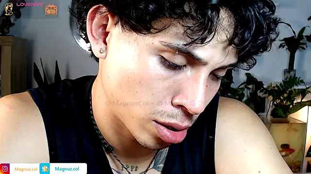 Chat XXX Live Magnuz_Col