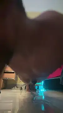 GunSlayのライブXXXチャット