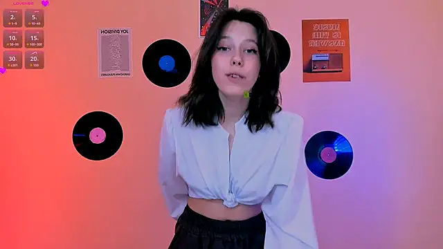 aria_wild_'s Live XXX Chat