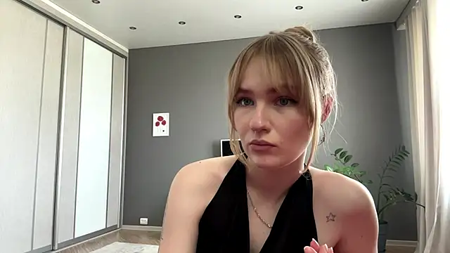 PlasaRiman Live XXX chat