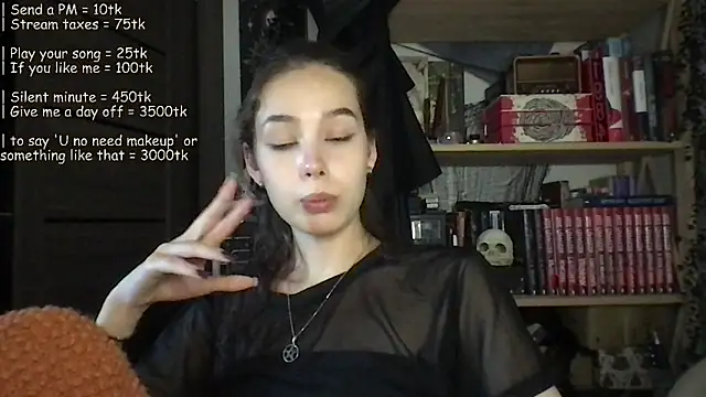 Yuna5343 Chat XXX in diretta