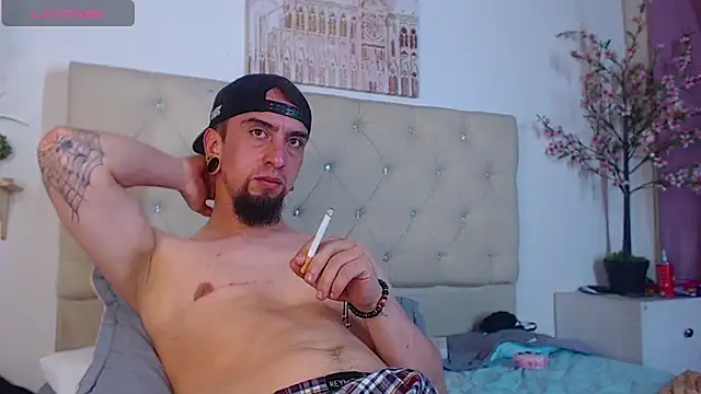 Chat +18 de Rommen_N_Zoe ao vivo
