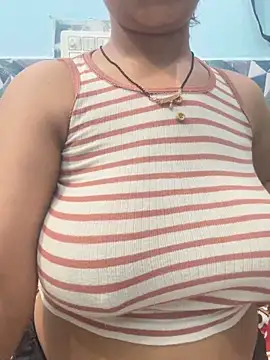Chatroom XXX en direct de Real_Roma