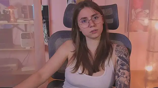 _AnnaStark_ Live XXX Chat