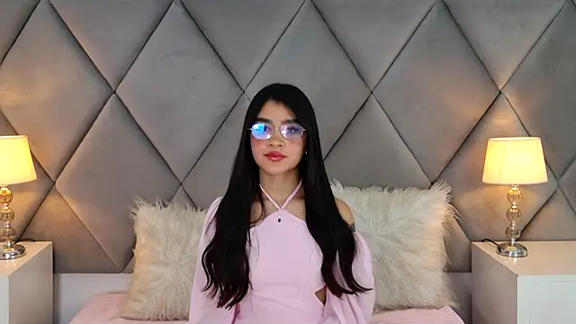 OliviaDiaz's Live XXX Chat