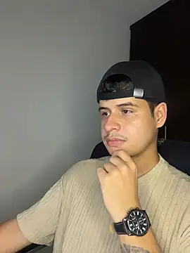 Chat +18 de BjornSteel ao vivo