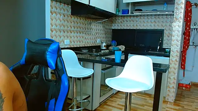 big--boss XXX чат на живо
