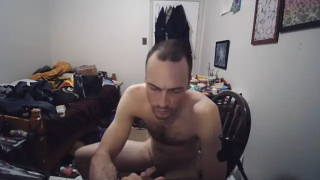 JohnnyMoves' Live XXX Chat