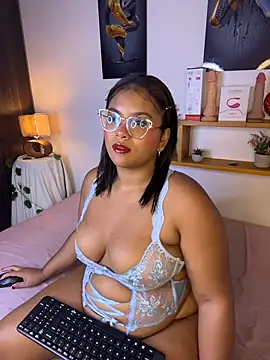 Chat XXX Live nairagold_
