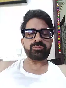 XxX_KING30's Live XXX Chat