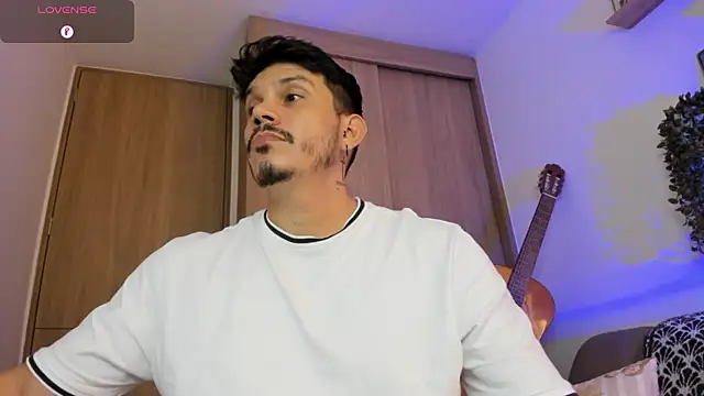 Chat XXX Live alejandro_stark