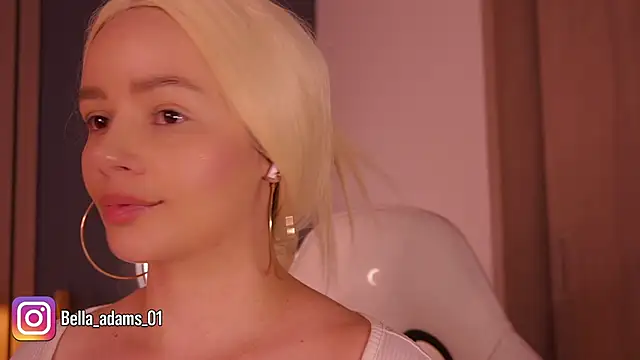bella_adams_'s Live XXX Chat
