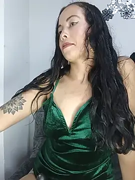 MiaForever1 Adlı Modelin Canlı XXX Sohbeti