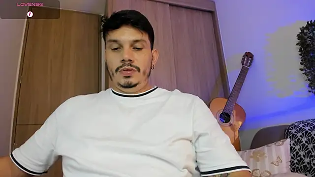 Chat XXX Live alejandro_stark