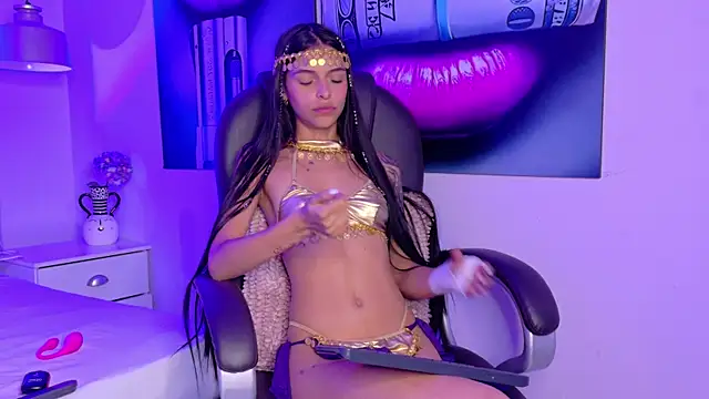 BunnyWolf_ Adlı Modelin Canlı XXX Sohbeti
