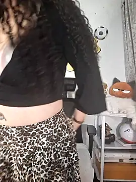 Chat XXX en directo de Lina_444
