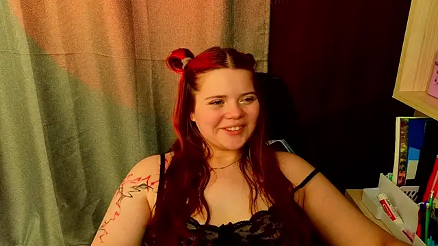 Chat XXX en directo de KellyFiery