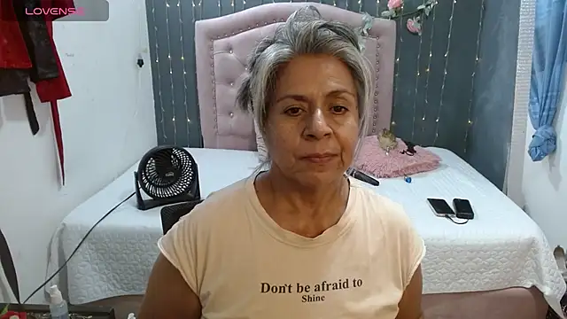 lalisha_96 XXX чат на живо