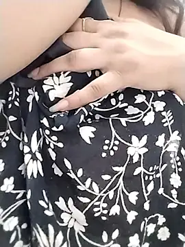 sexyy_nidhii élő XXX-chatje