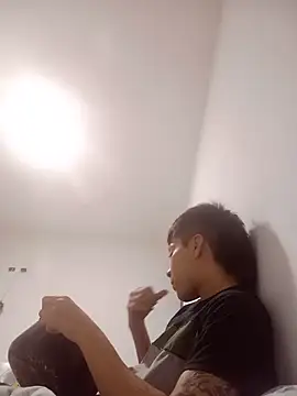 Micropenisbig's Webcam Show